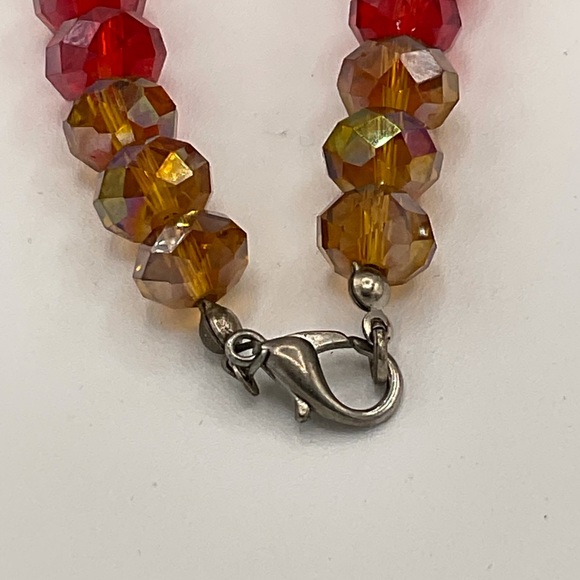 “VINTAGE” Glass Faucted Millefiori Beaded Necklace. - Picture 7 of 12